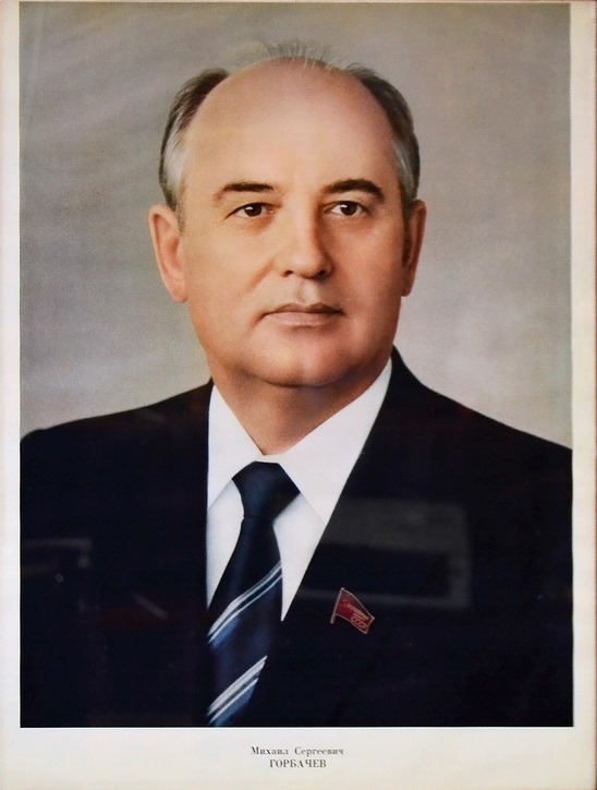 Умер Горбачёв. Несвобода